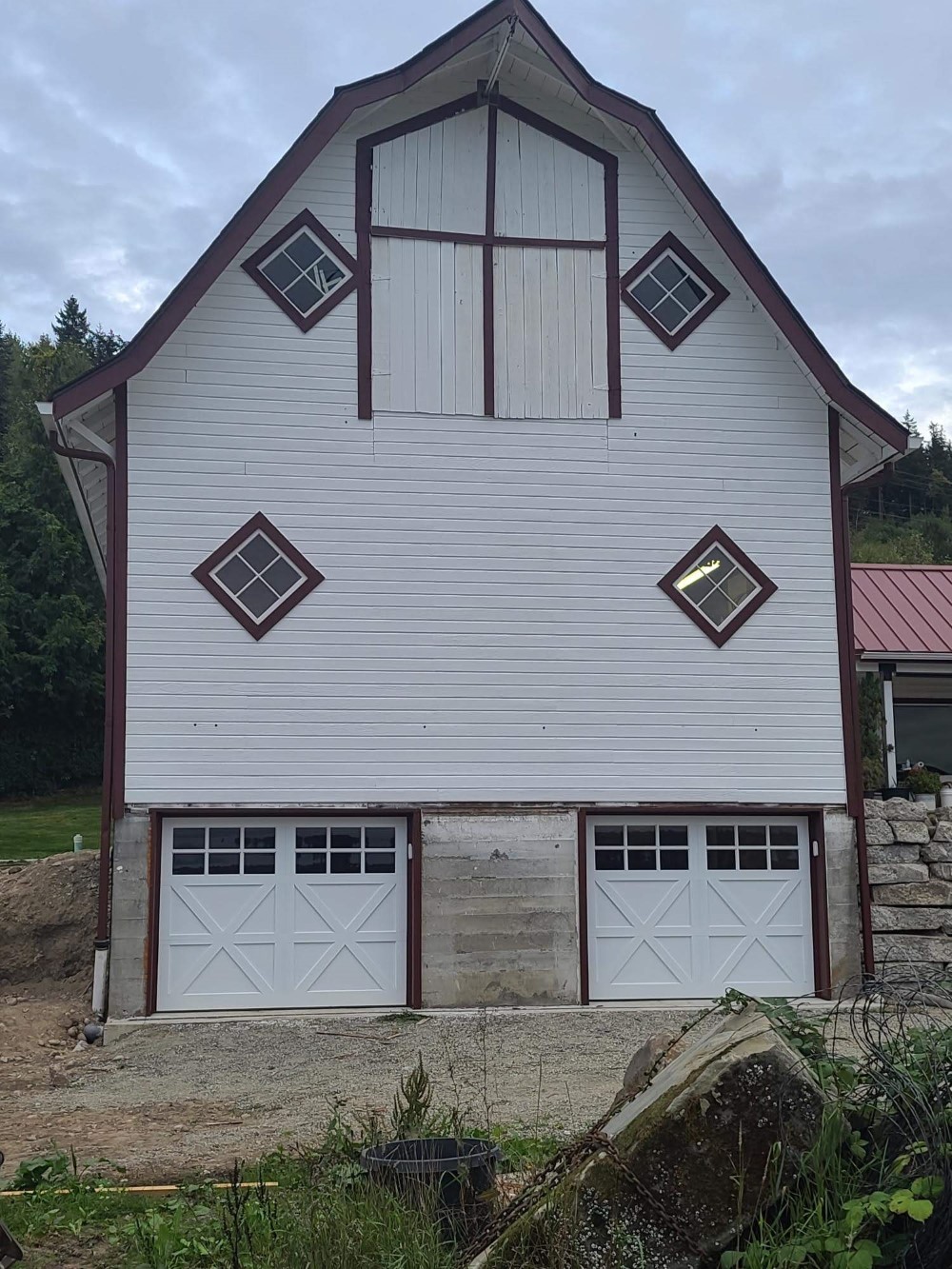 Exterior Repaint of Barn in Auburn, WA
